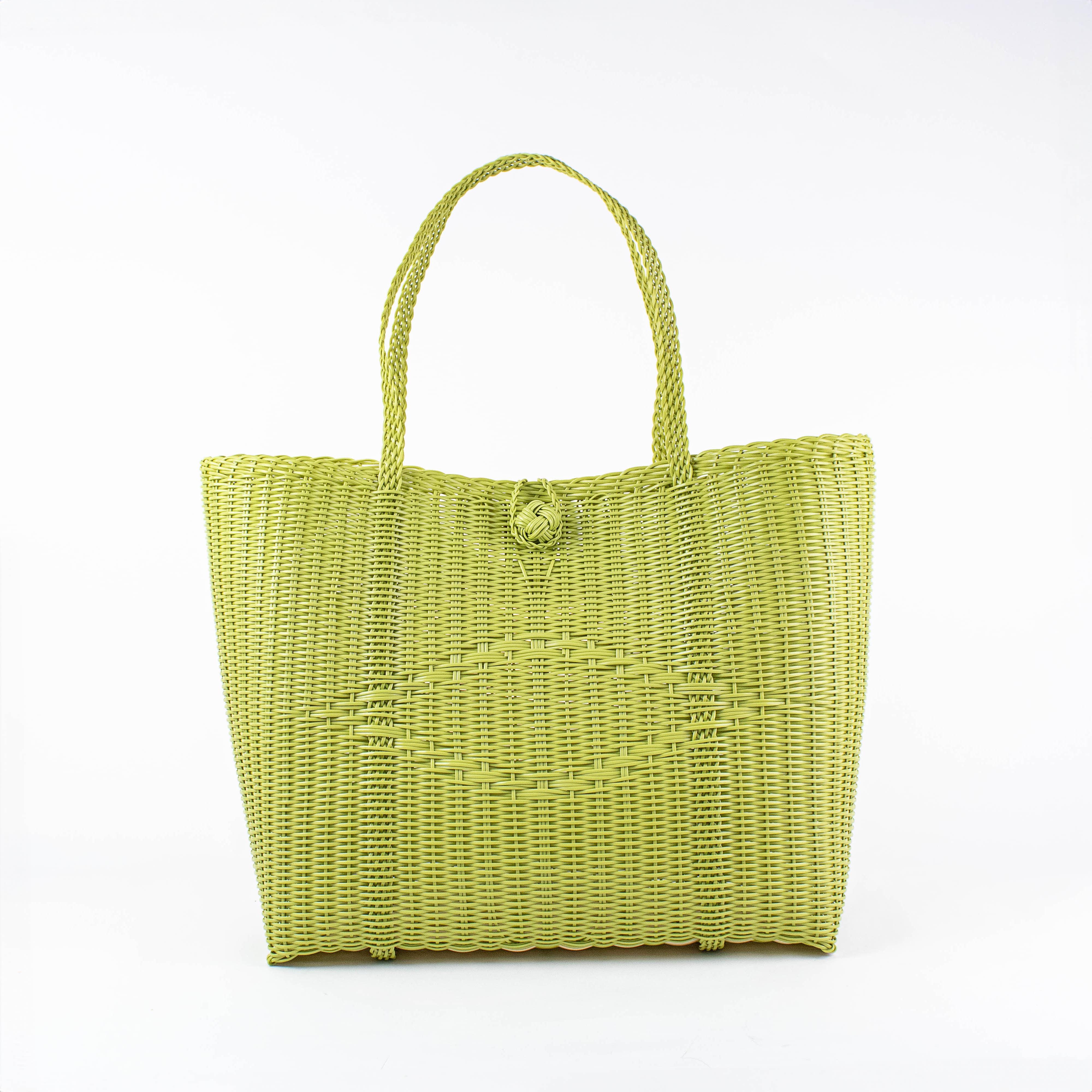 Medium, Solid in Pear Green
