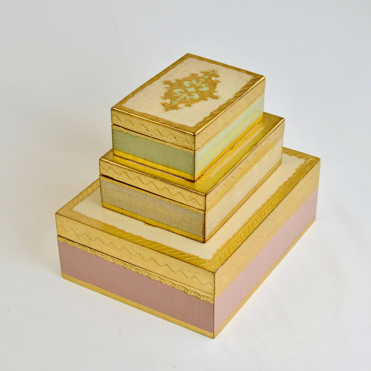 Florentine Carved Wood Jewelry/Storage Box, 4 x 6