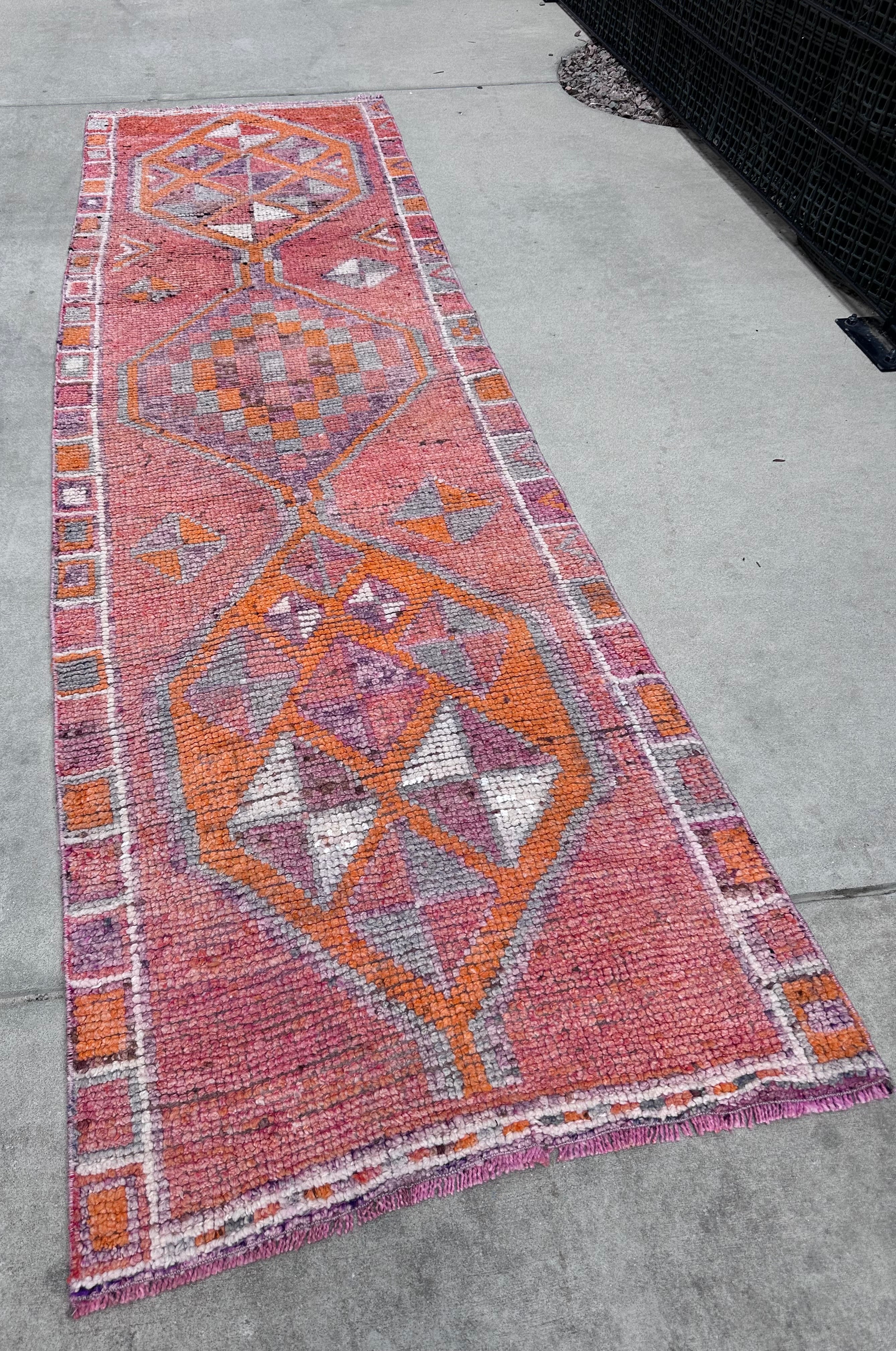 Turkish Runner 9’8”x2’10”