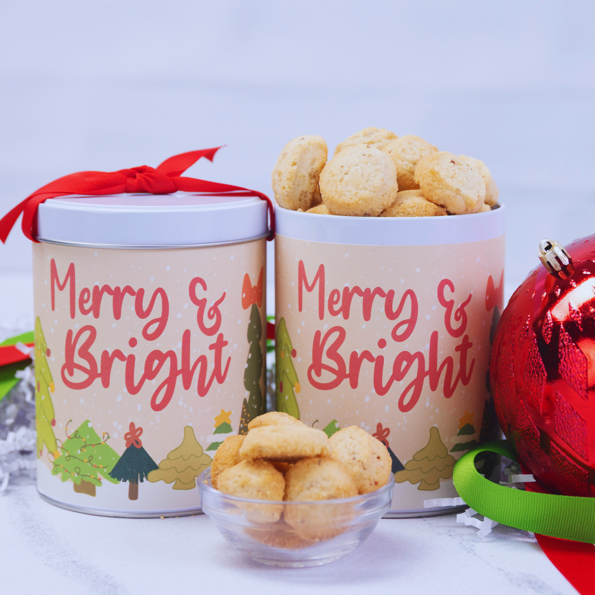 Merry & Bright Holidays Gift Tin | Gourmet Cookies & Nuts