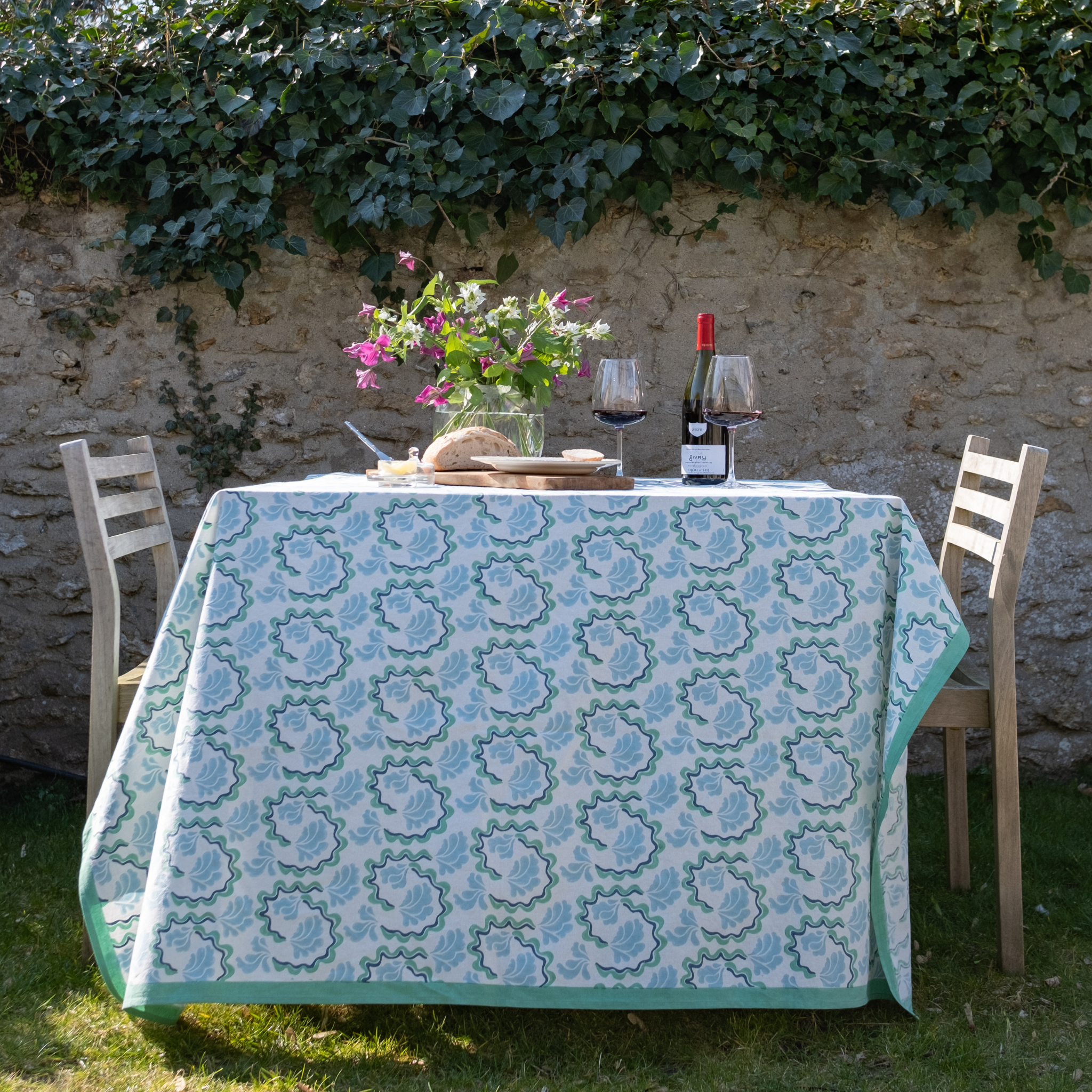 Lucie Tablecloth, Turquoise