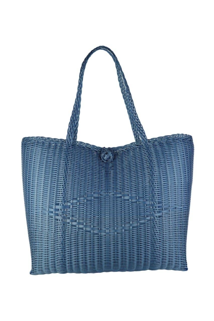 Medium, Solid in Fog Blue