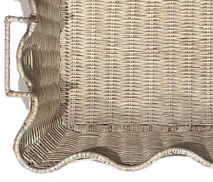 Small Scalloped Tray