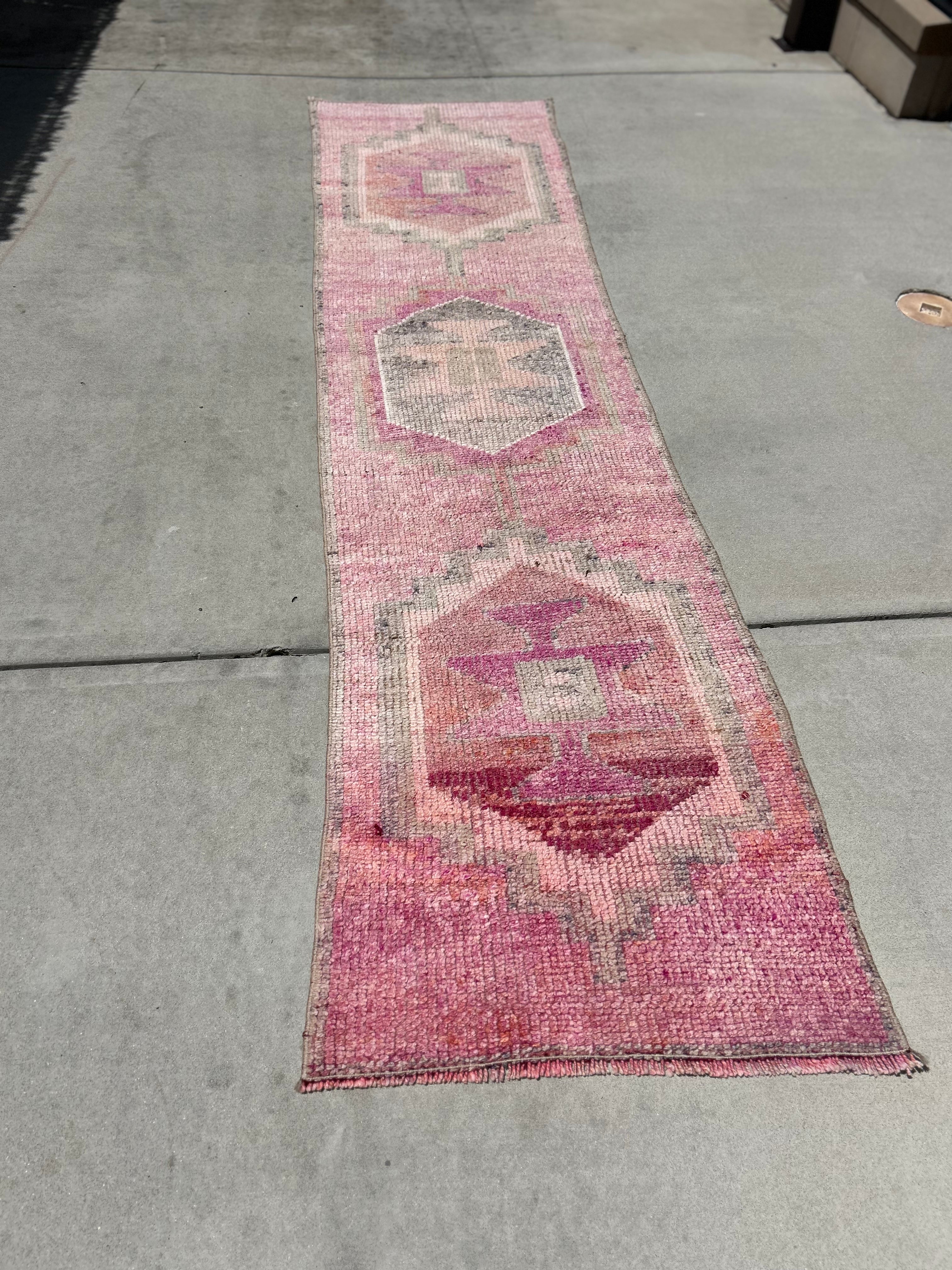 Turkish Runner 10’8”x2’6”