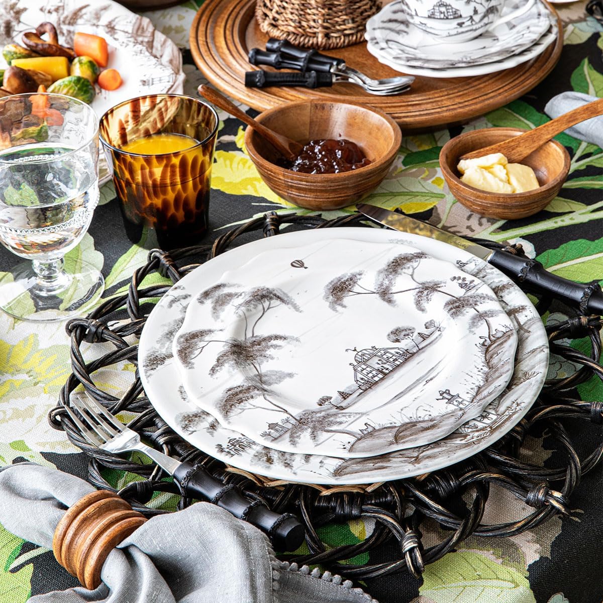Juliska Country Estate Dinner Plate