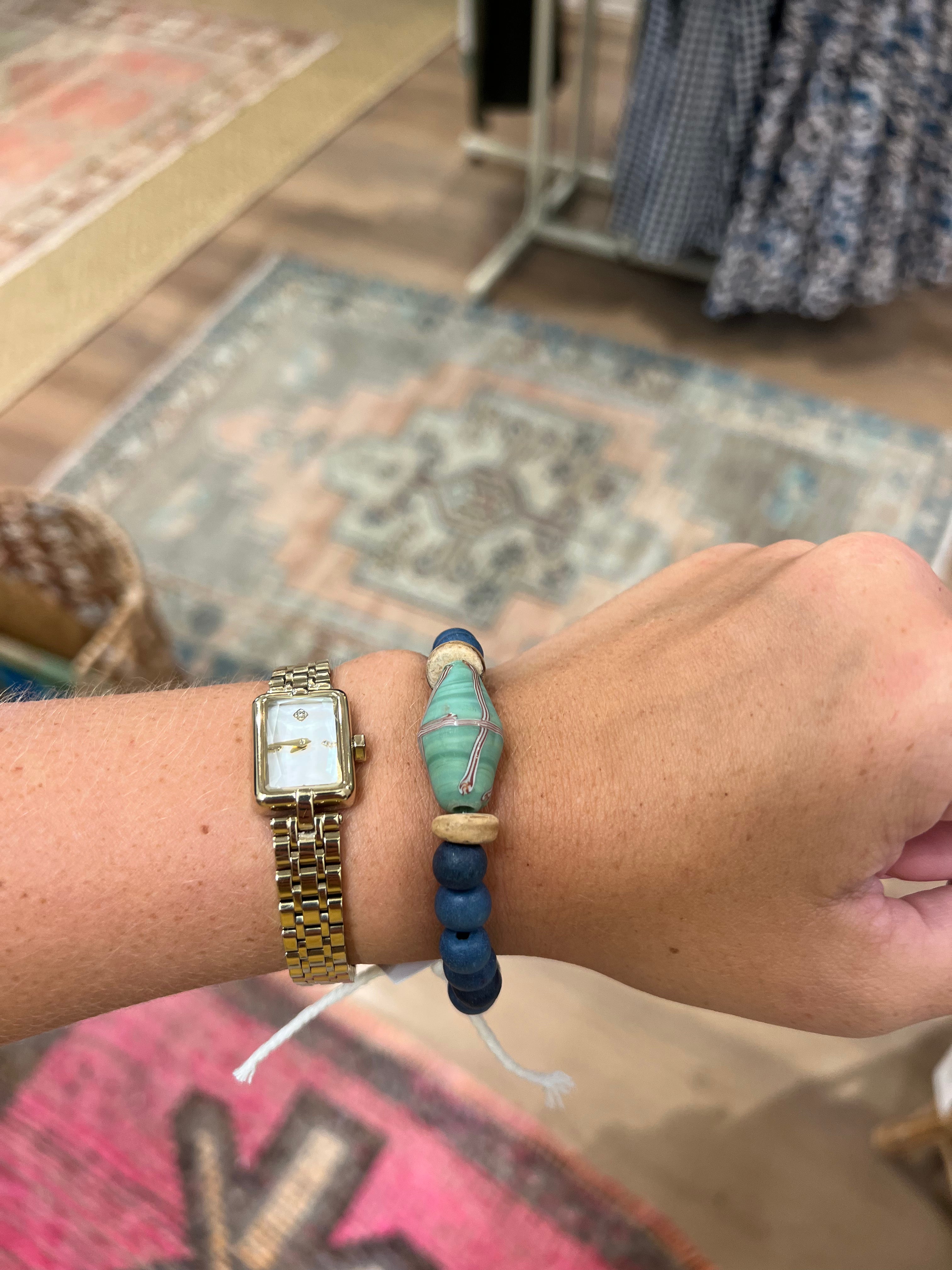 ARM PARTY | BLUES