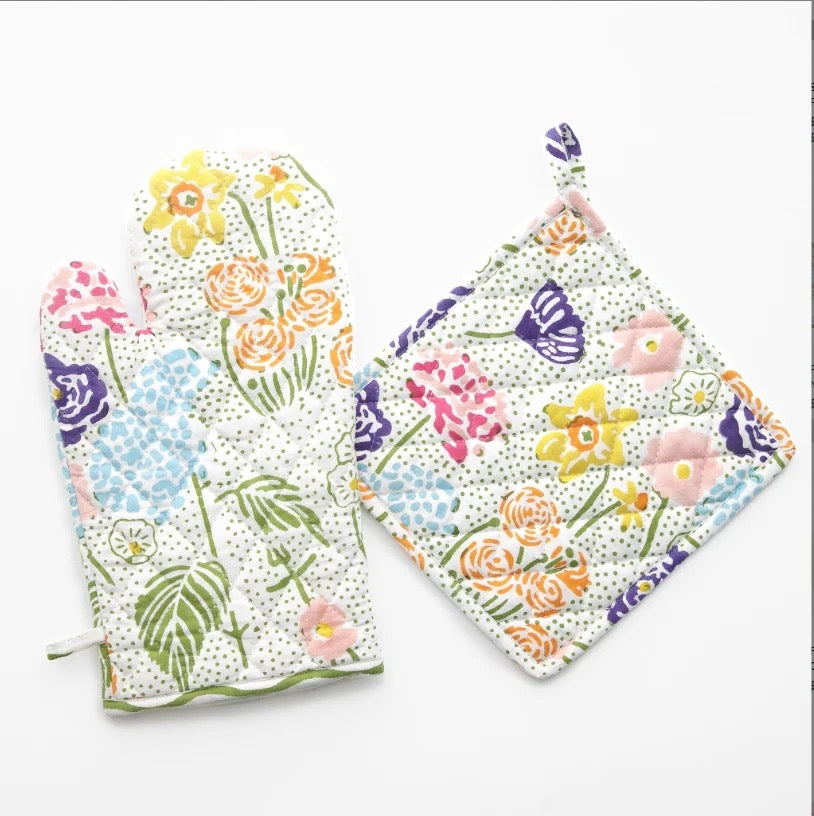 Festive Garden Oven Mitt Sets