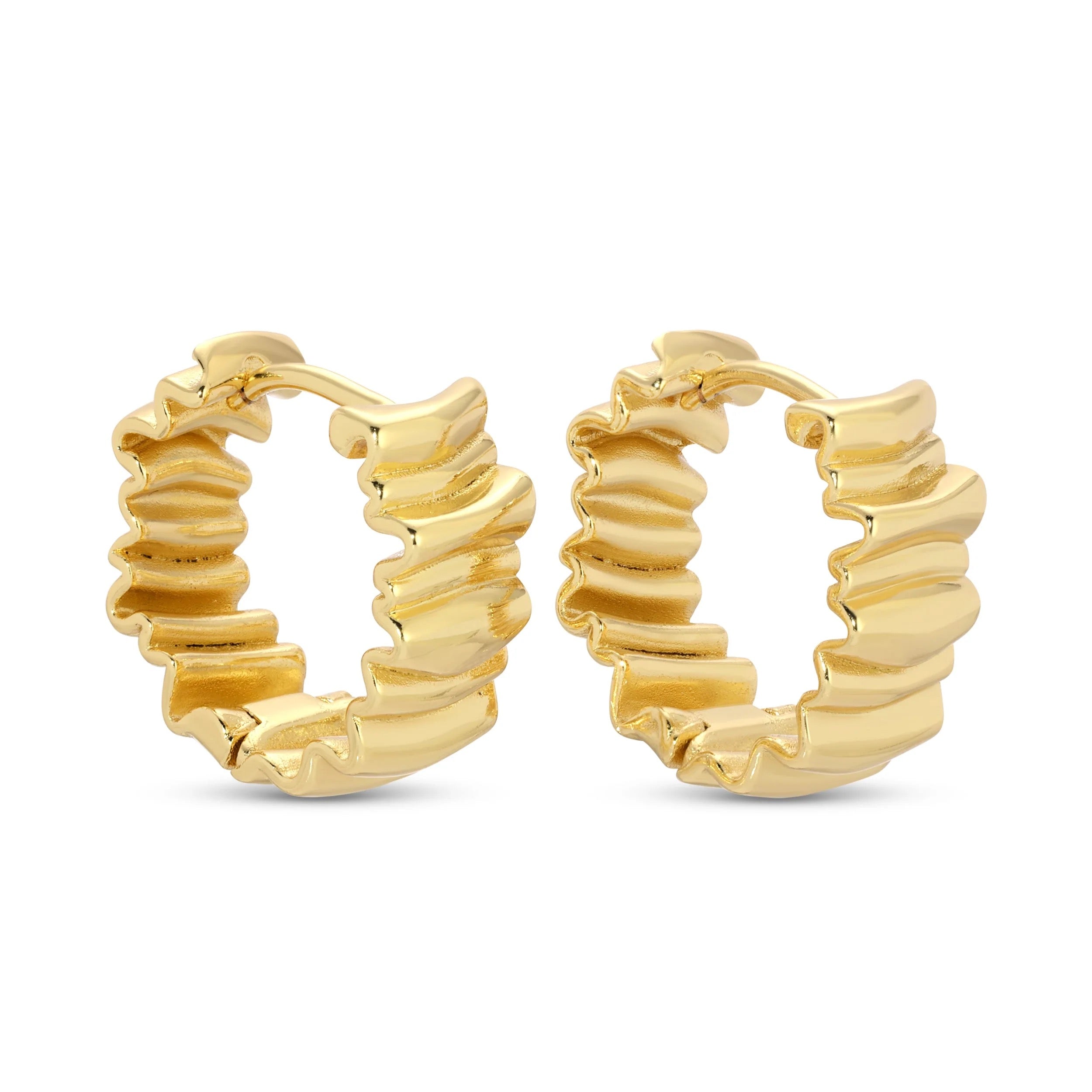 Crinkled Textured Huggie