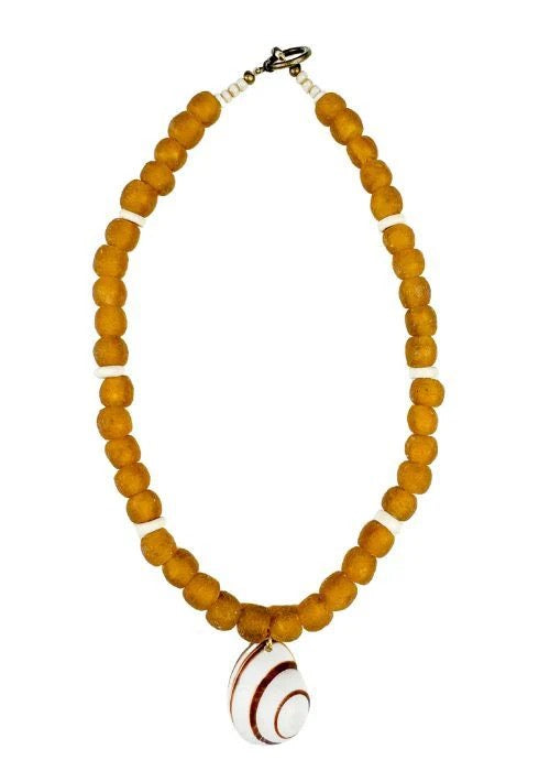 Classic Shell Necklace | Brown