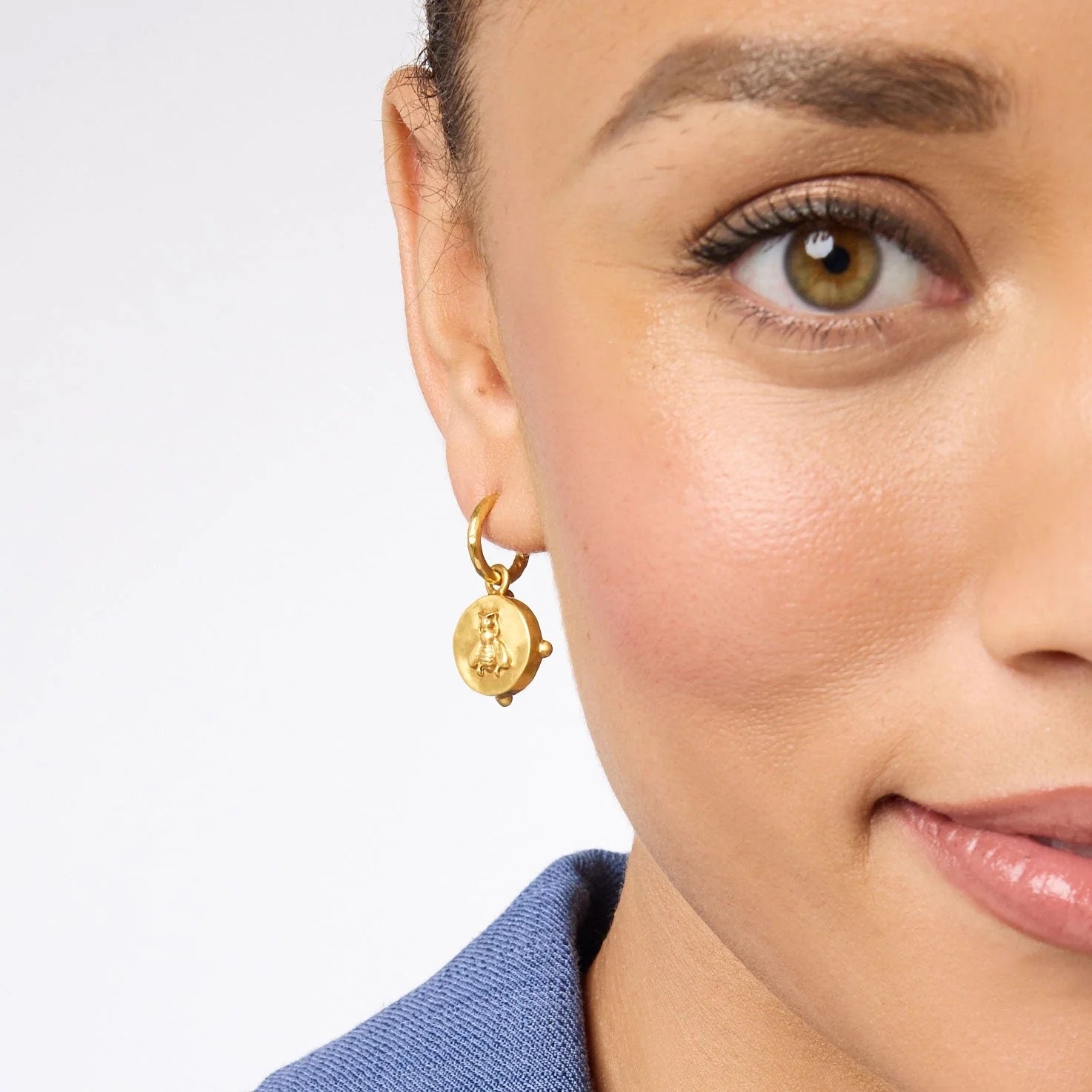 Honeybee Hoop & Charm Earring Mother of Pearl