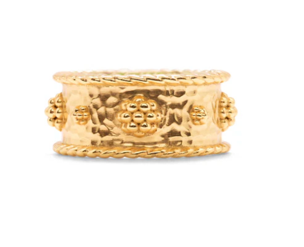 Berry Ring Hammered Gold