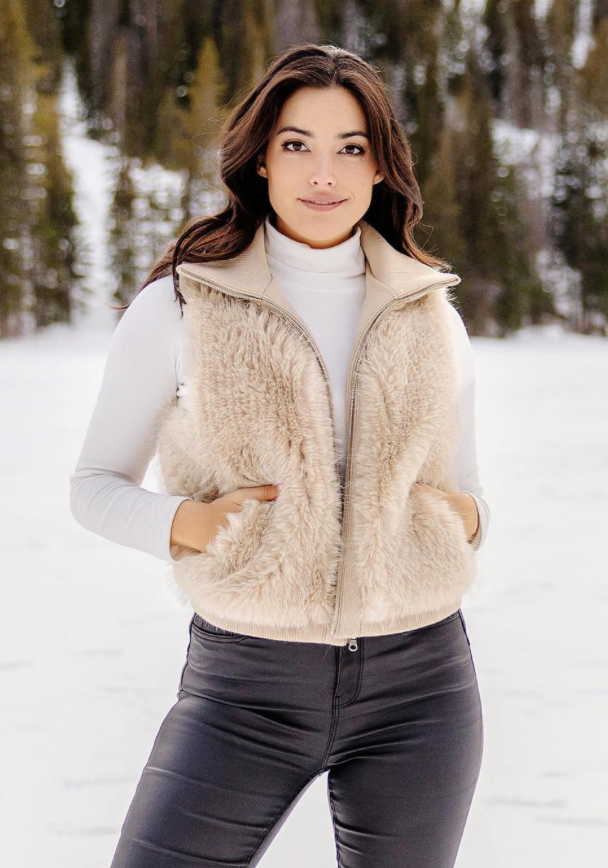 Parkside Zip Vest Champagne