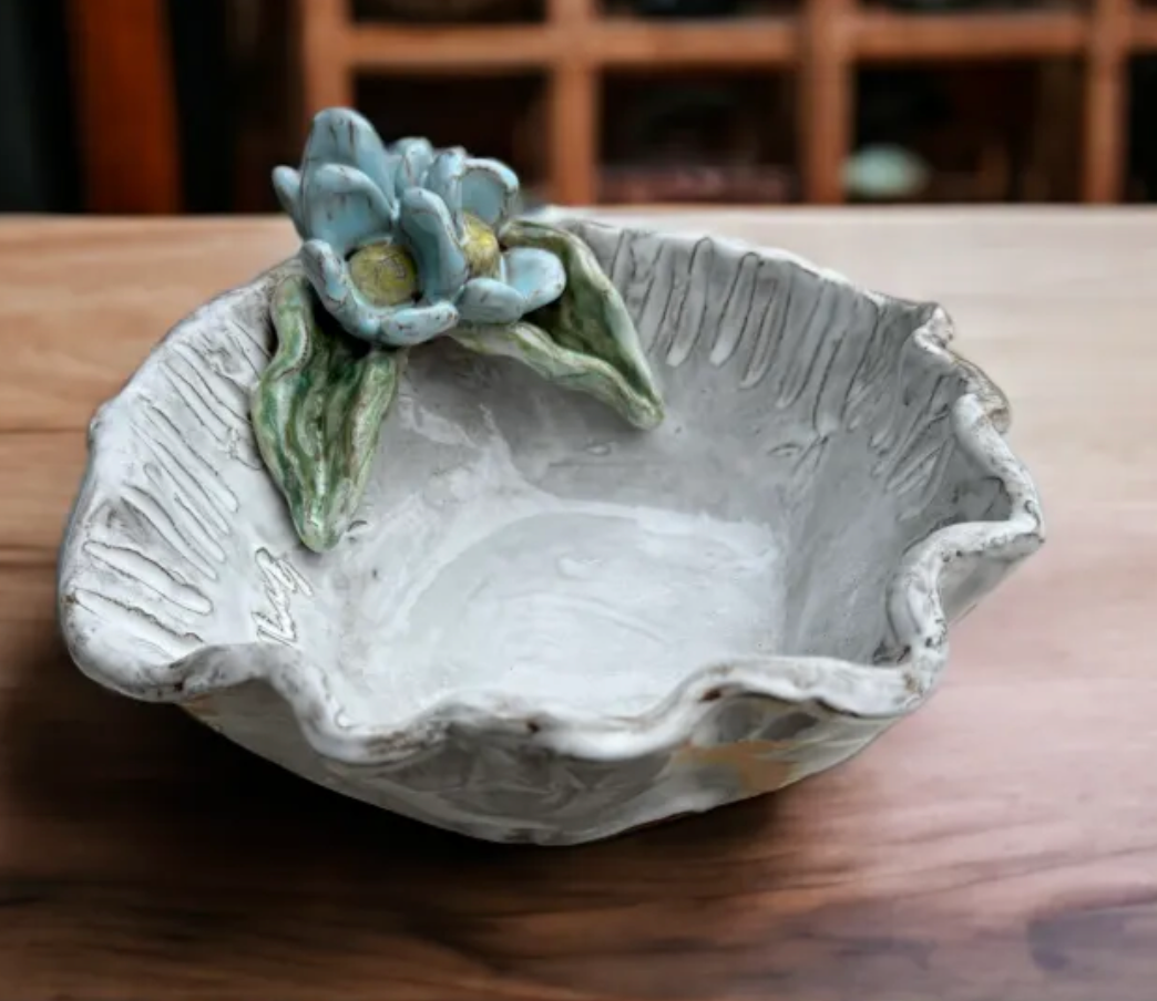 Corner Dip Bowl - Blue Flowers