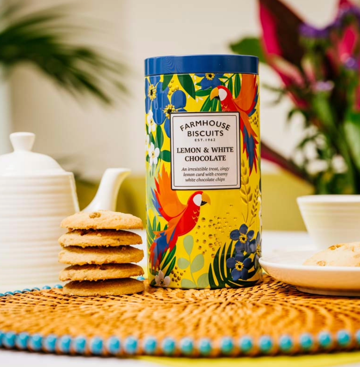 Tropical Lemon & White Chocolate Tin