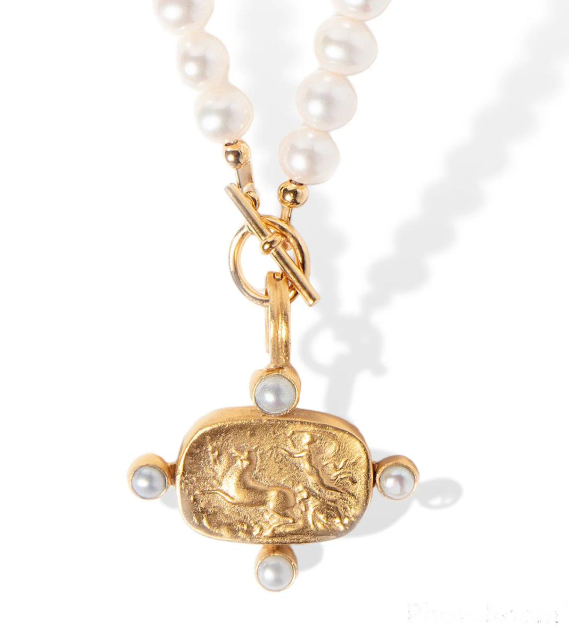 Chariot Pearl Necklace