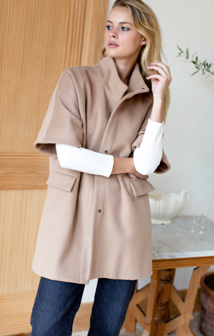 LAYERING JACKET- CAMEL WOOL CASHMERE