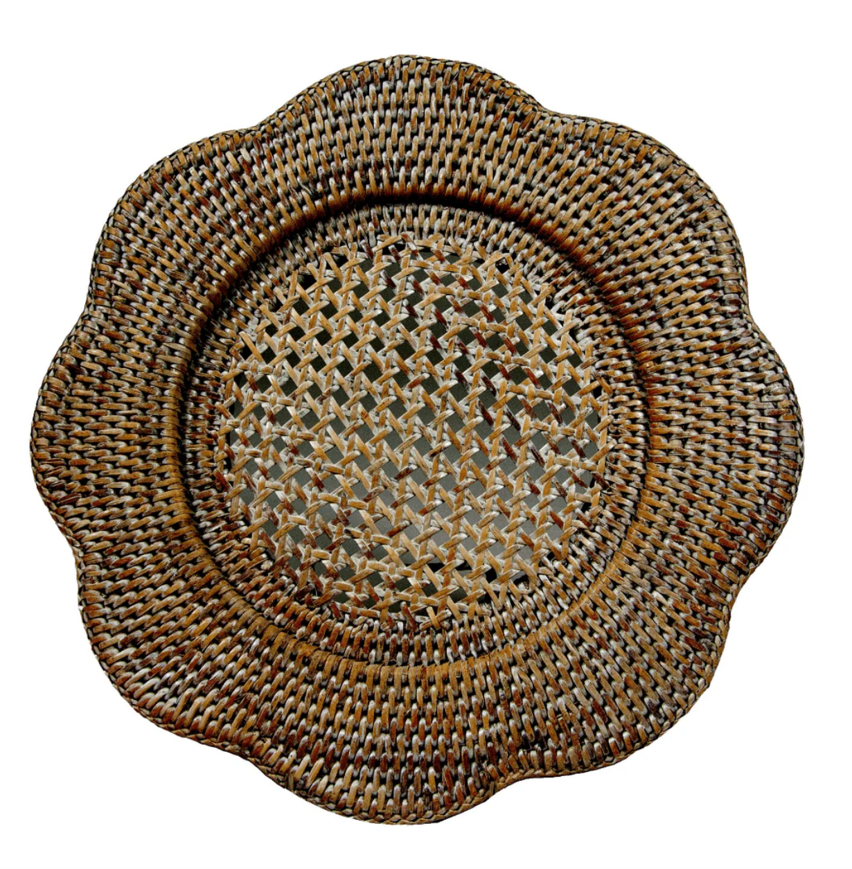 Rattan Scalloped Round Charger Plate in Natural