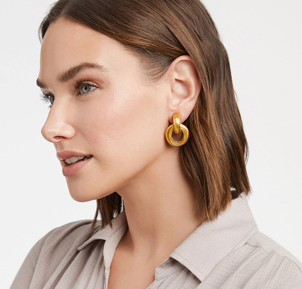 Cannes Doorknocker Clip