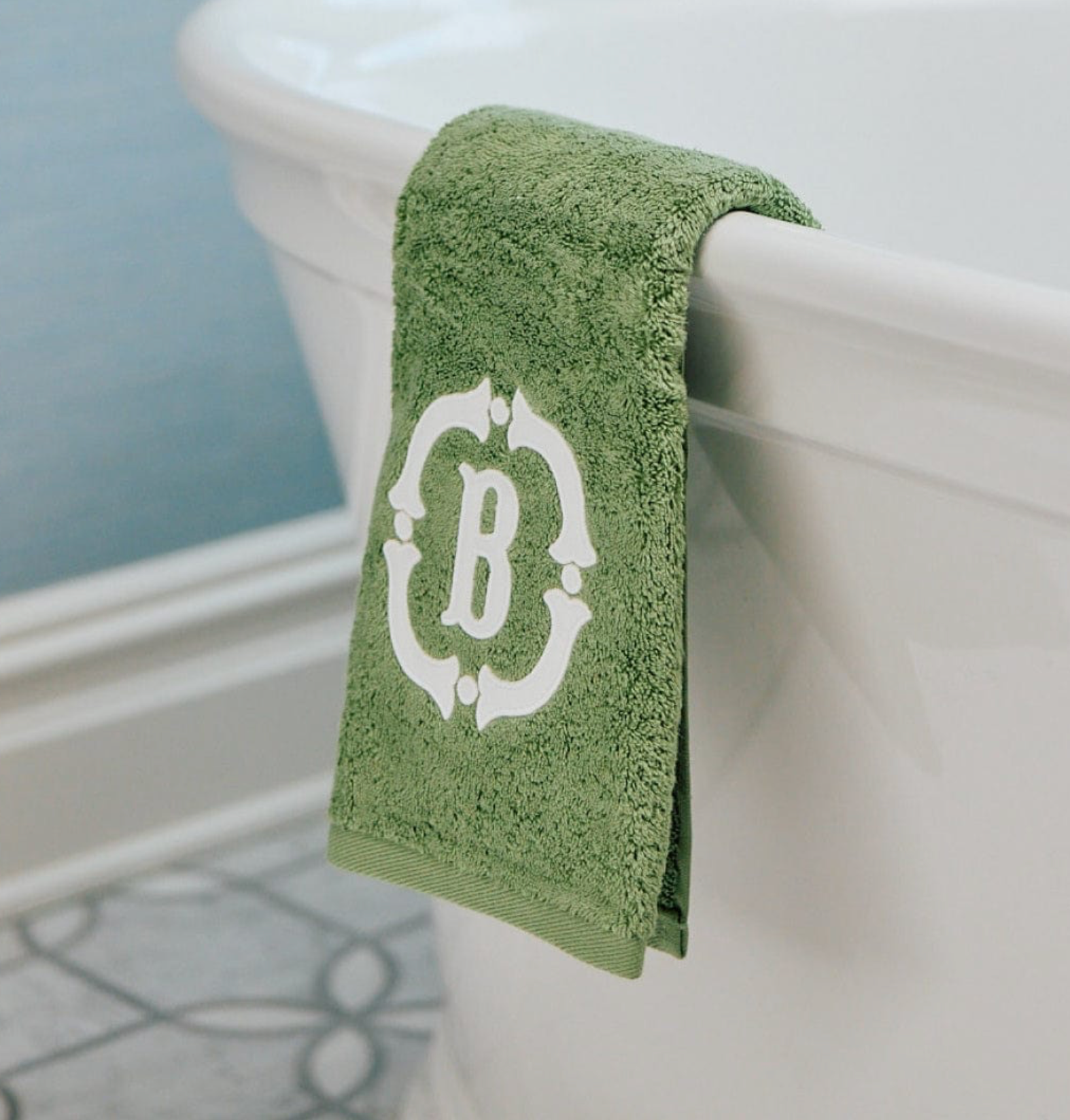 Weezie Basic Hand Towel
