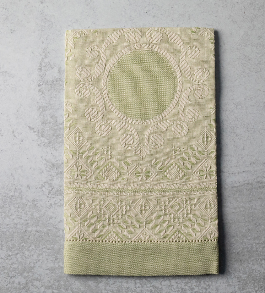 Tessitura Pardi Medaglione Italian Hand Towel