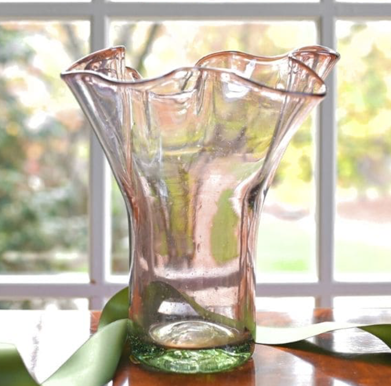 Lettuce Leaf Vase