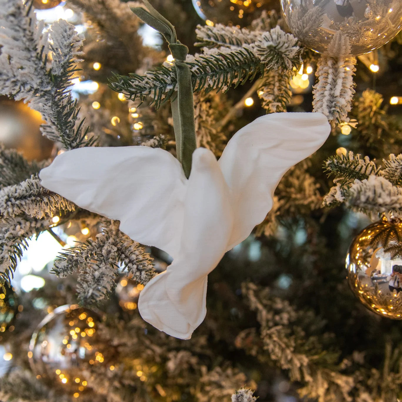 Sculpted White Dove Ornament