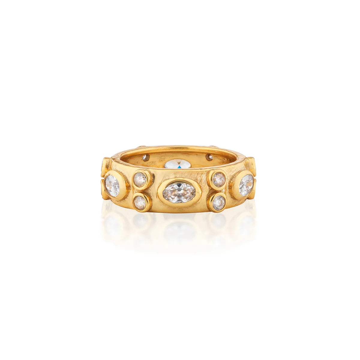 Maharani Hammered Ring in Gold