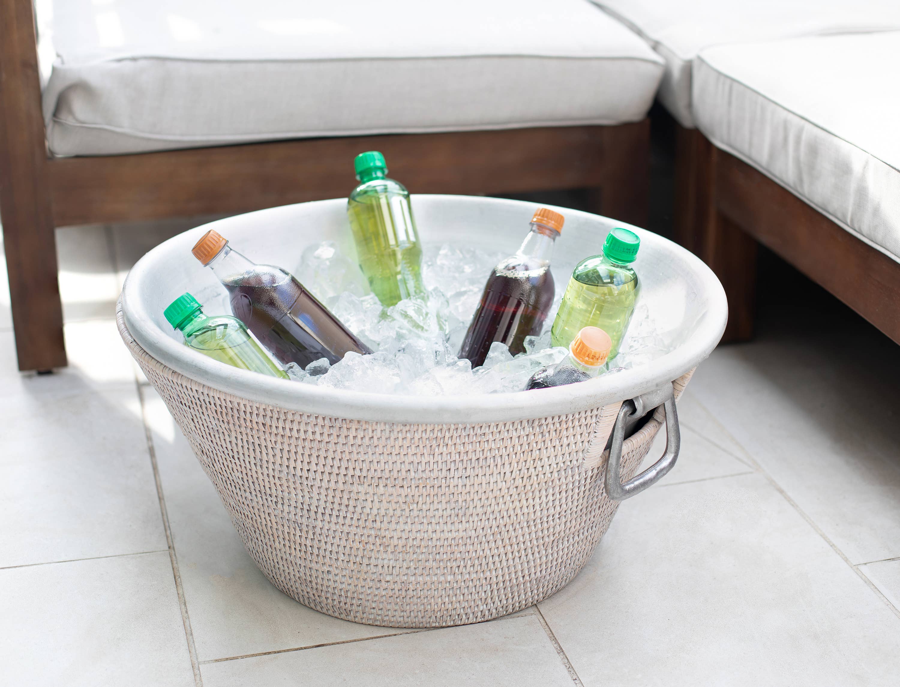 Rattan Aluminum Ice Tub – Beverage Cooler