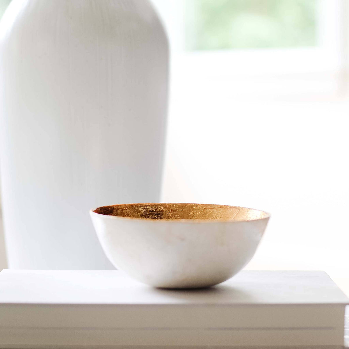 Small Round Two-Tone Capiz Bowl