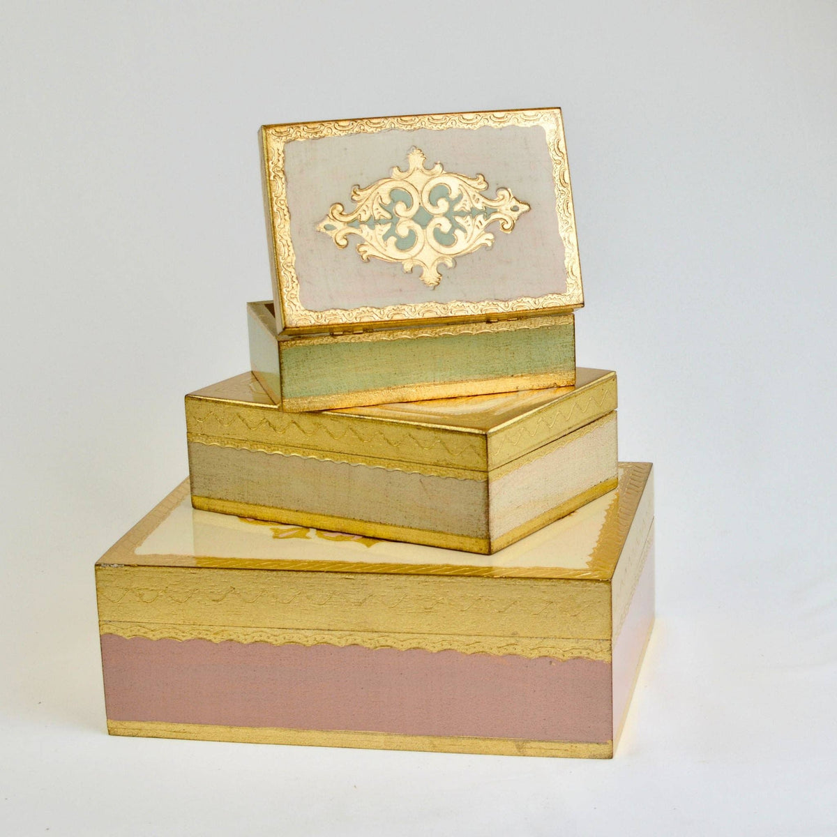 Florentine Carved Wood Jewelry/Storage Box, 4 x 6