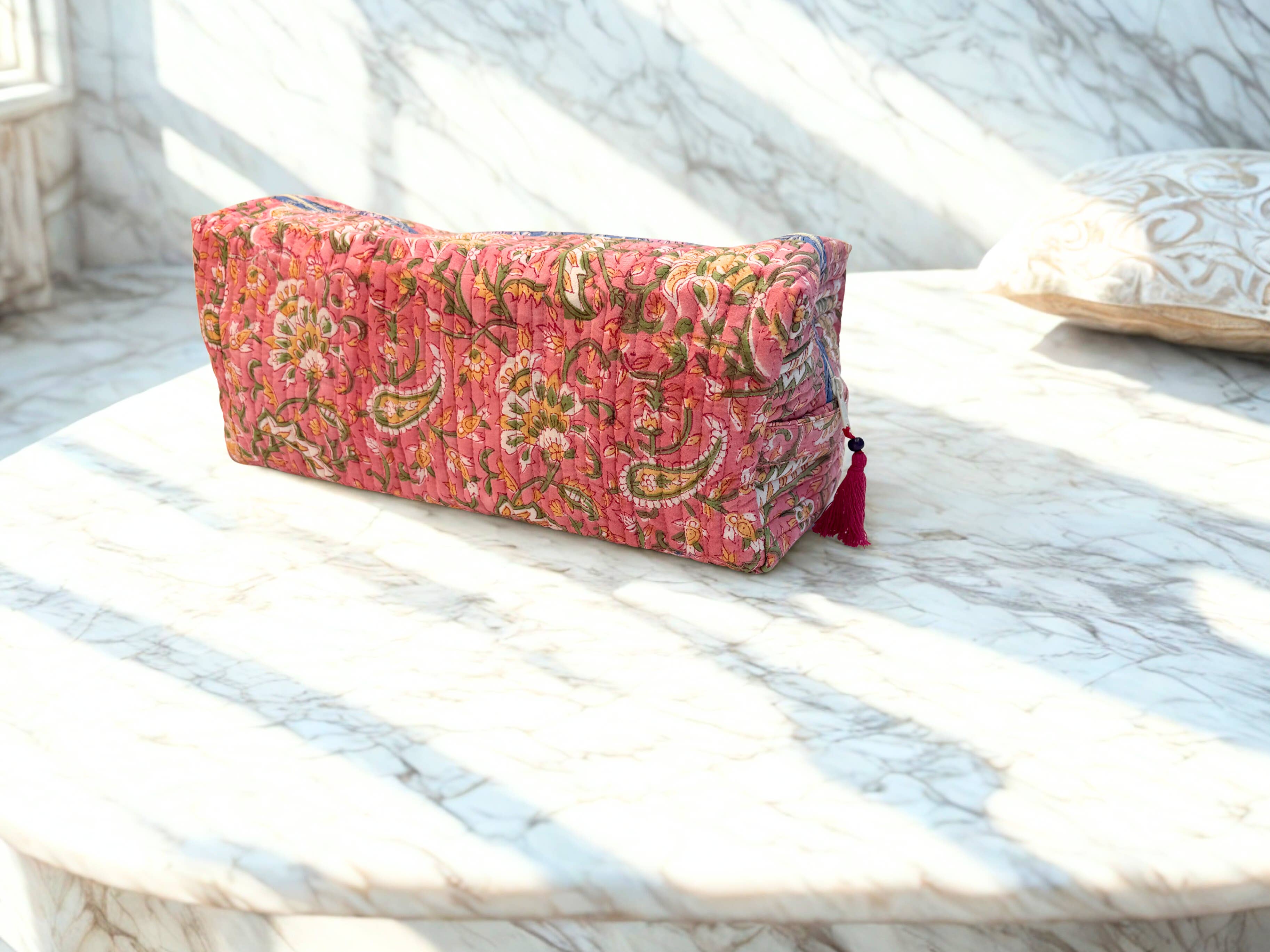 Dyson & Shark Travel Organizer Bag- Pink Floral