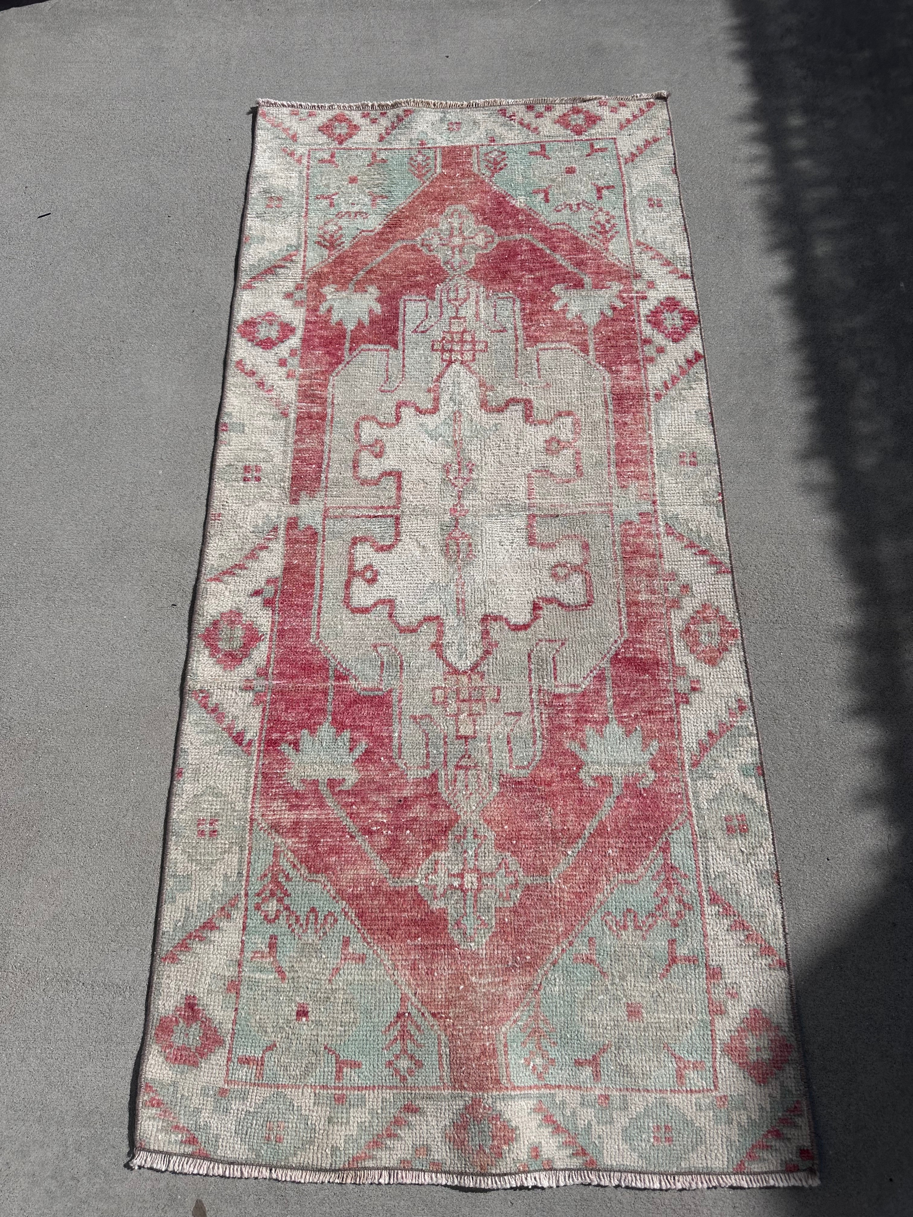 Small Turkish Runner 5’5”x2’5”