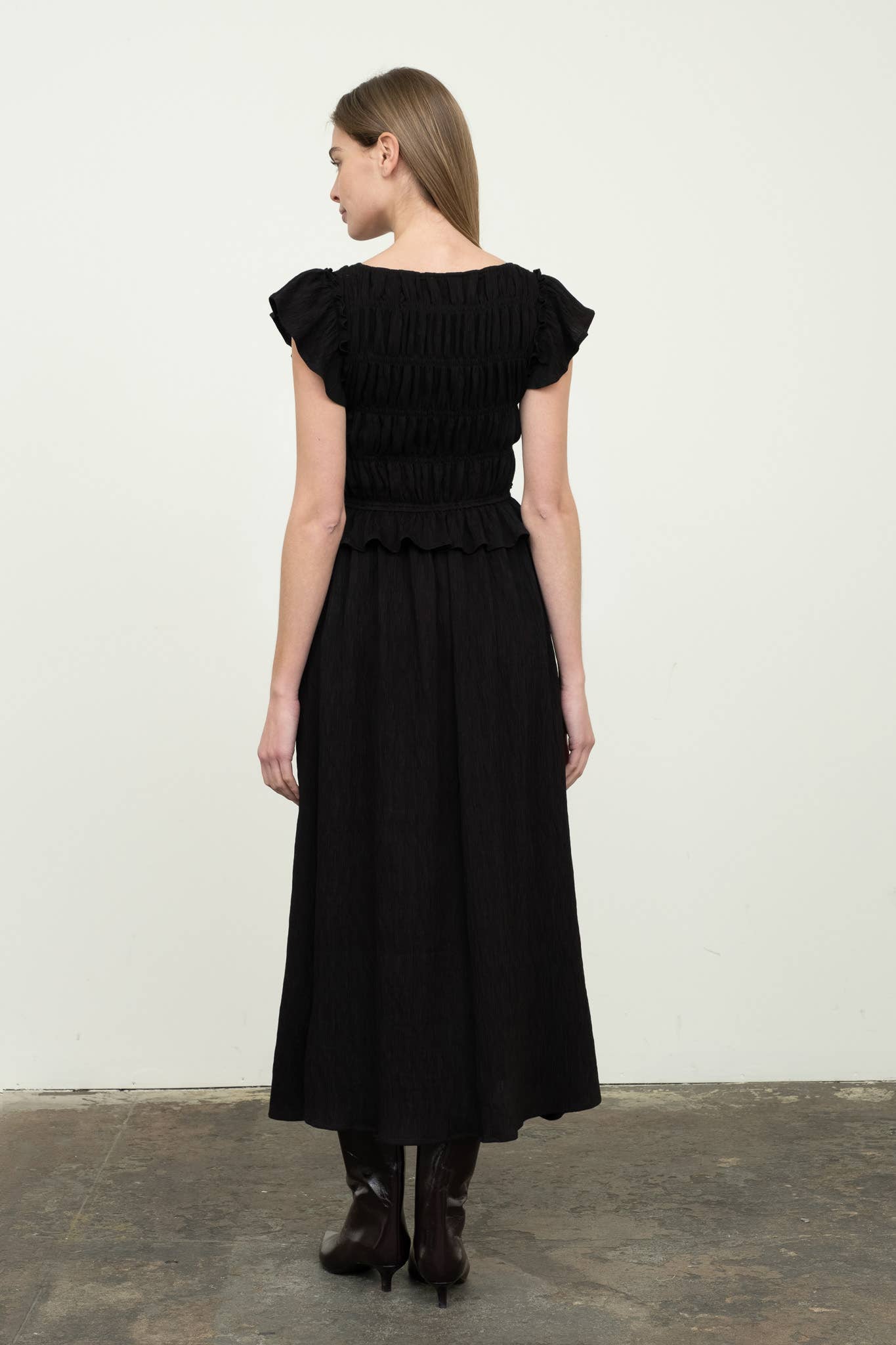 SHIRRED V NECK RUFFLE TRIM MIDI DRESS