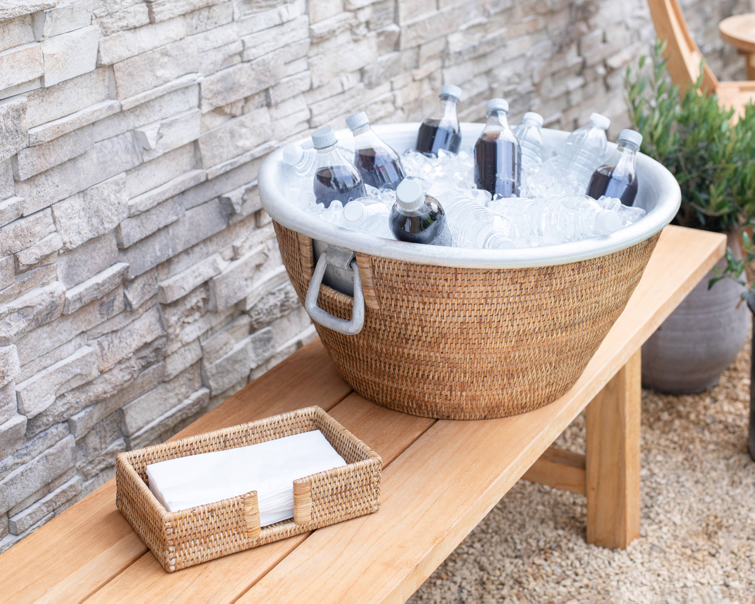 Rattan Aluminum Ice Tub – Beverage Cooler