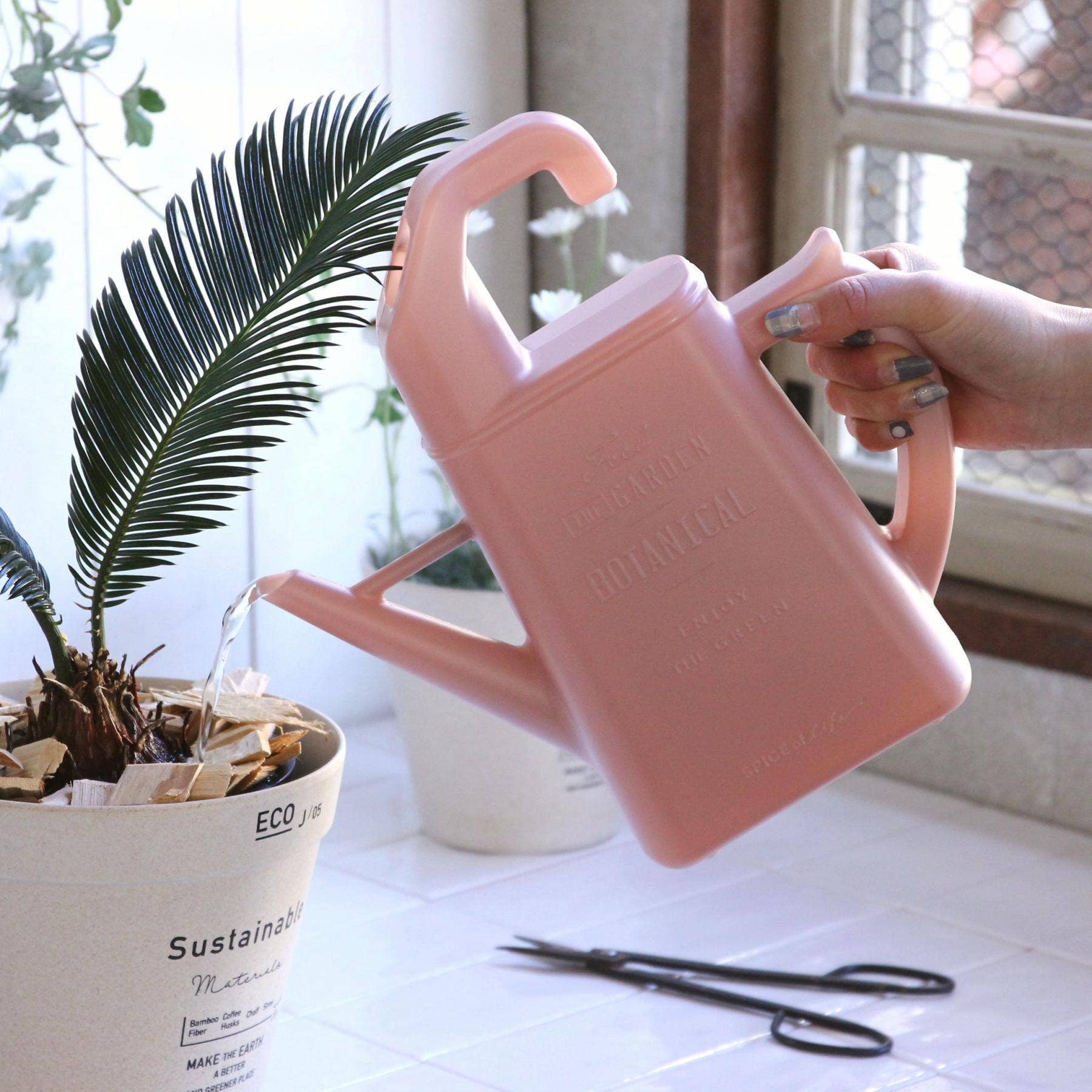 Hook Watering Can 1.7L