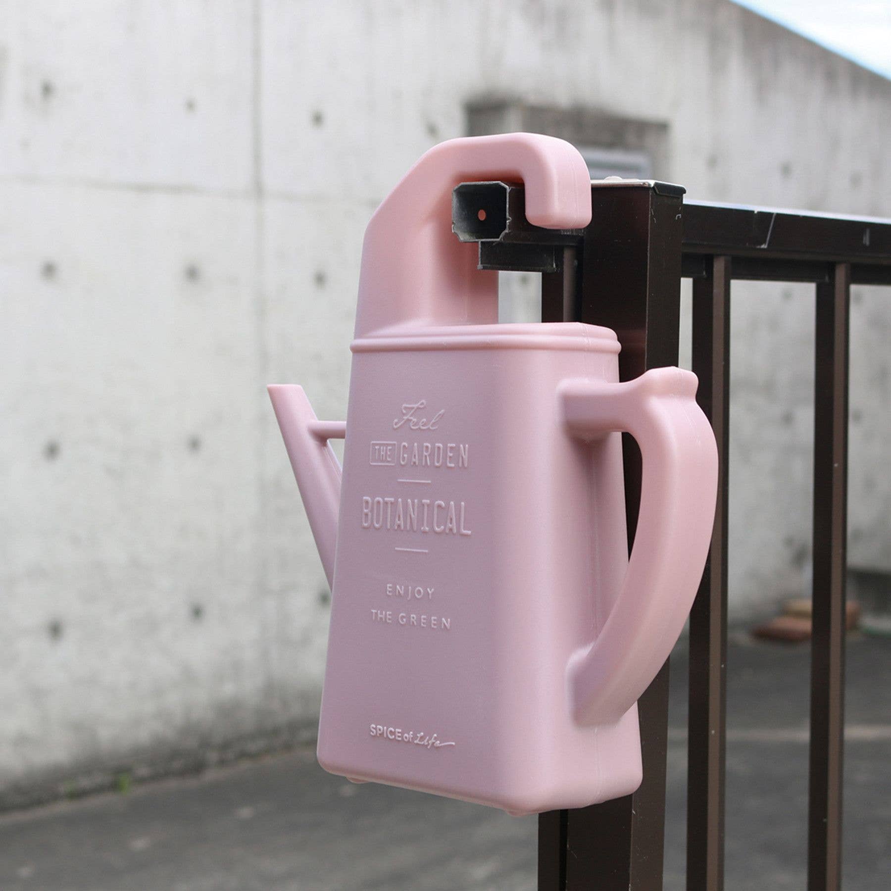 Hook Watering Can 1.7L