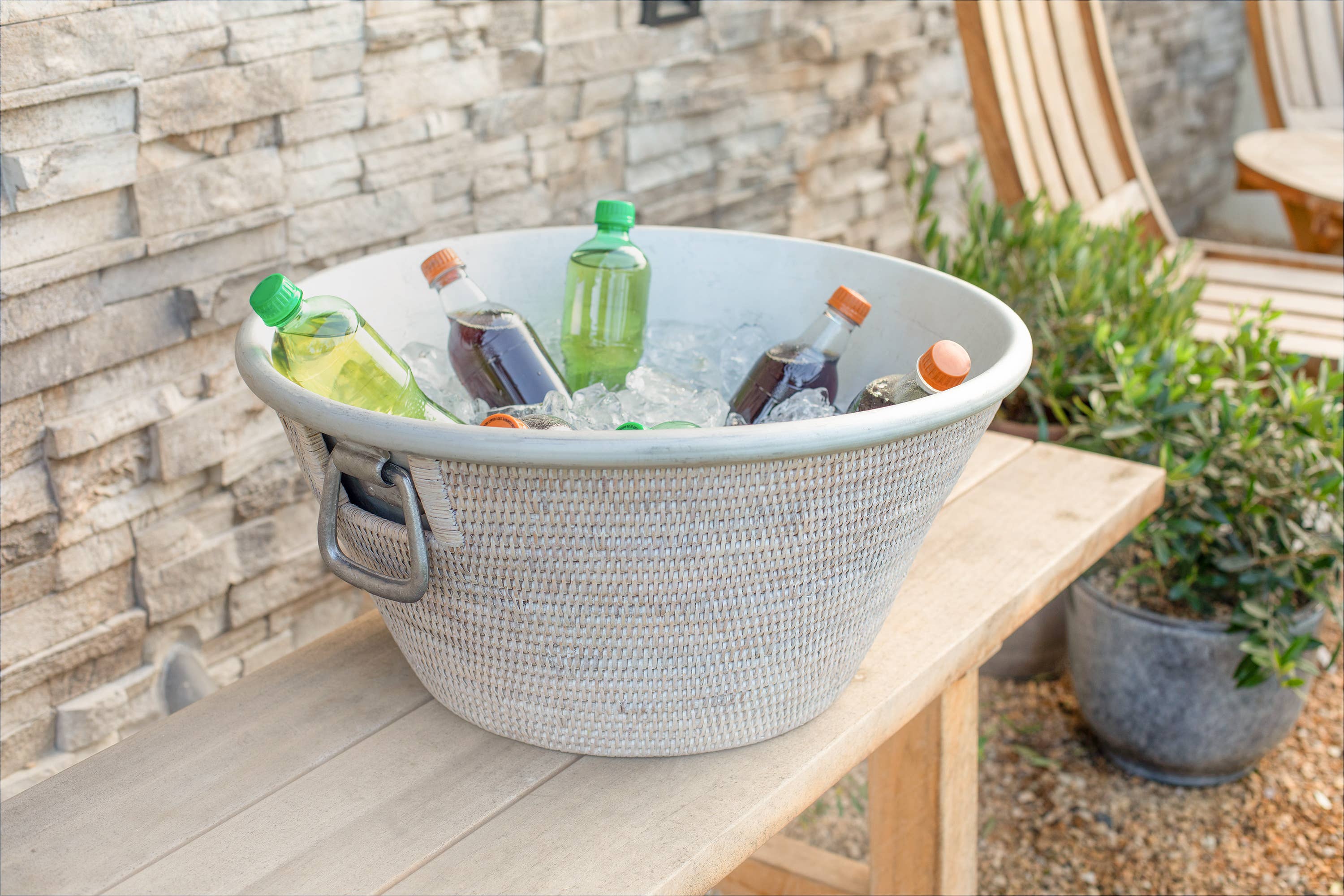 Rattan Aluminum Ice Tub – Beverage Cooler