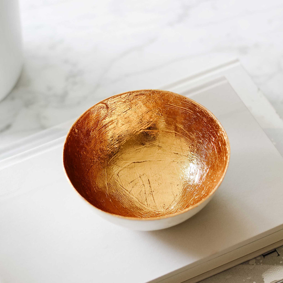 Small Round Two-Tone Capiz Bowl