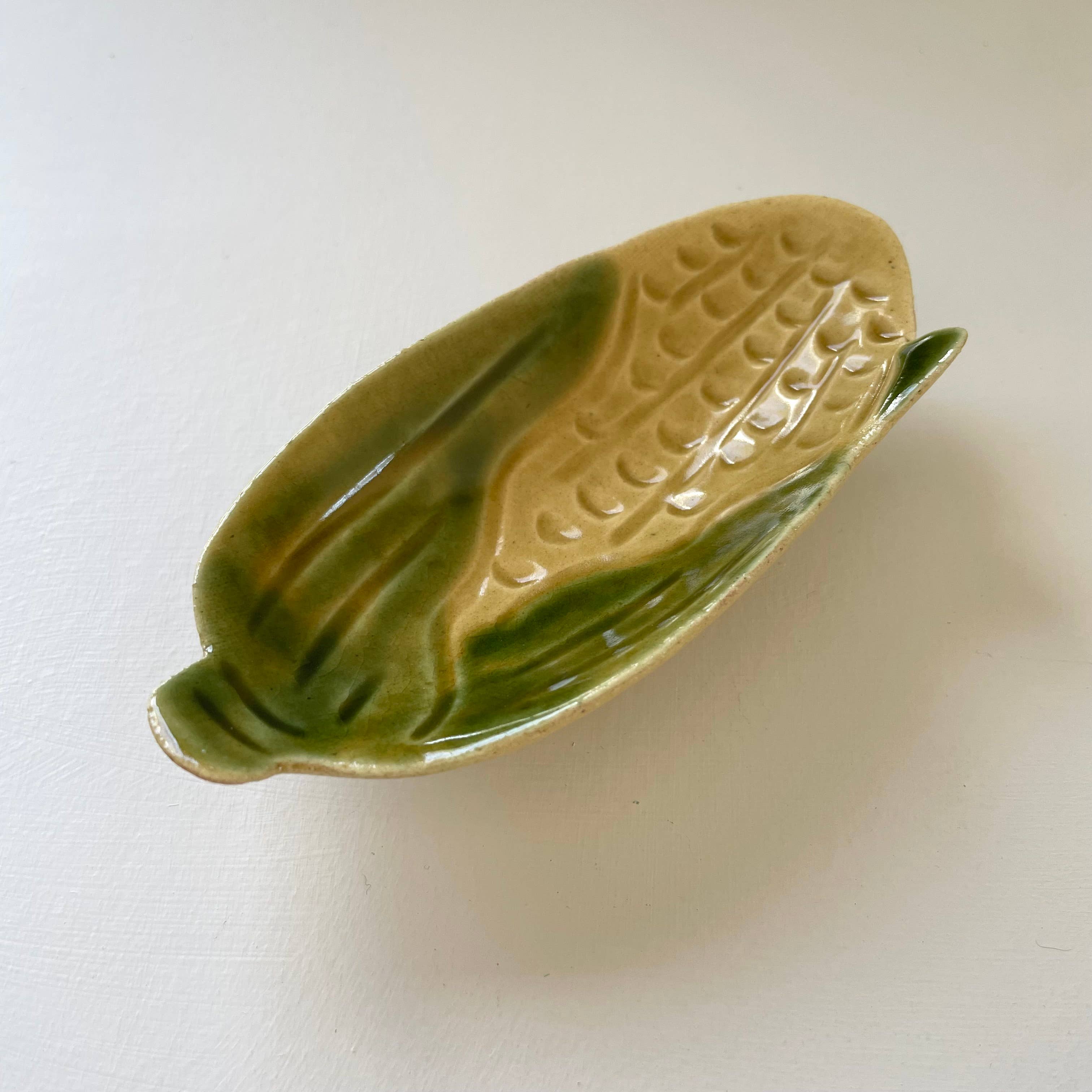 Handmade ceramic mini vegetable and fruit dishes