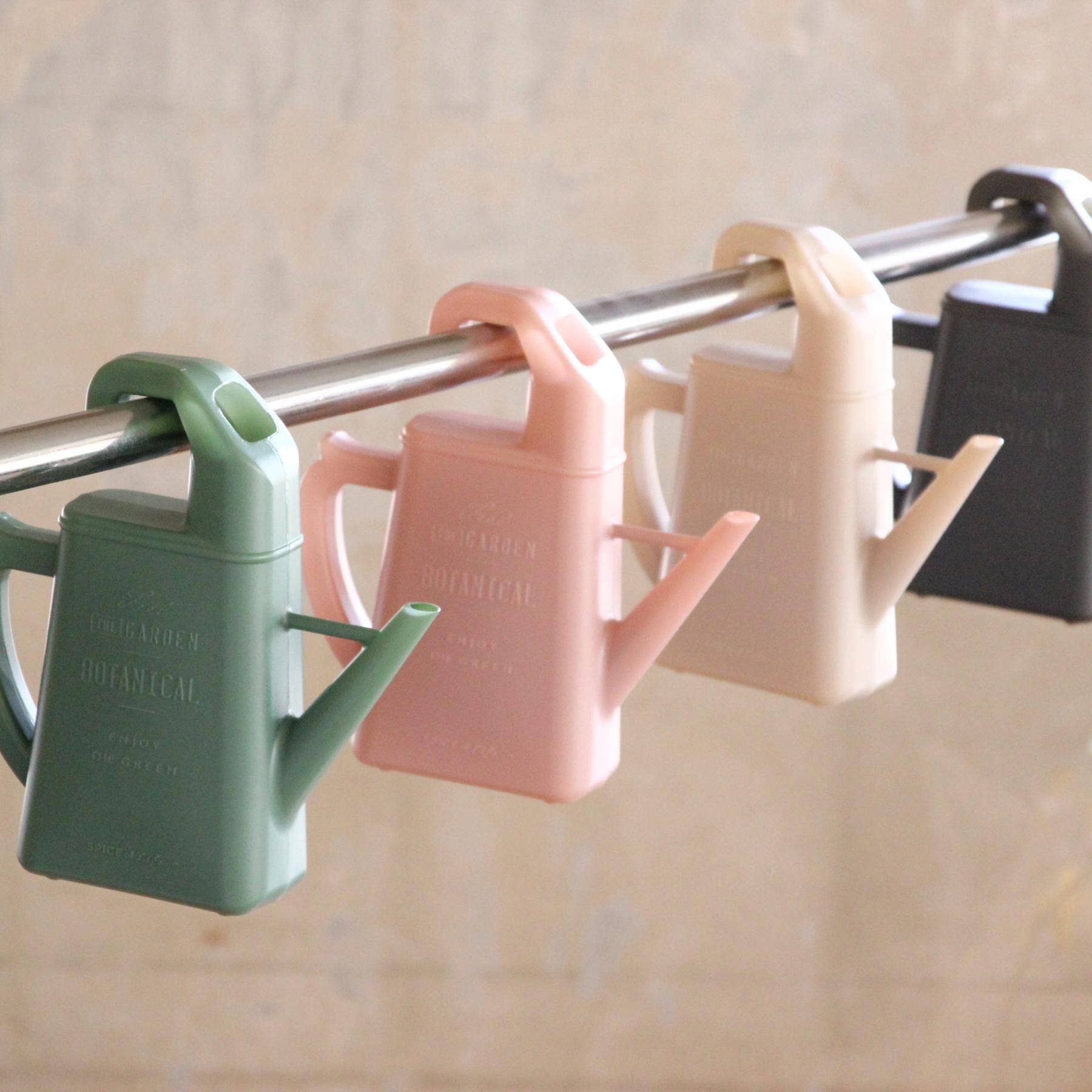 Hook Watering Can 1.7L