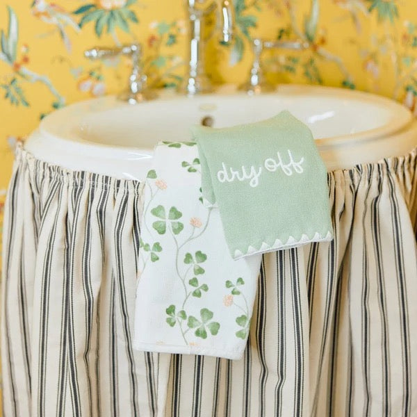 Clover Powder Bath Towel