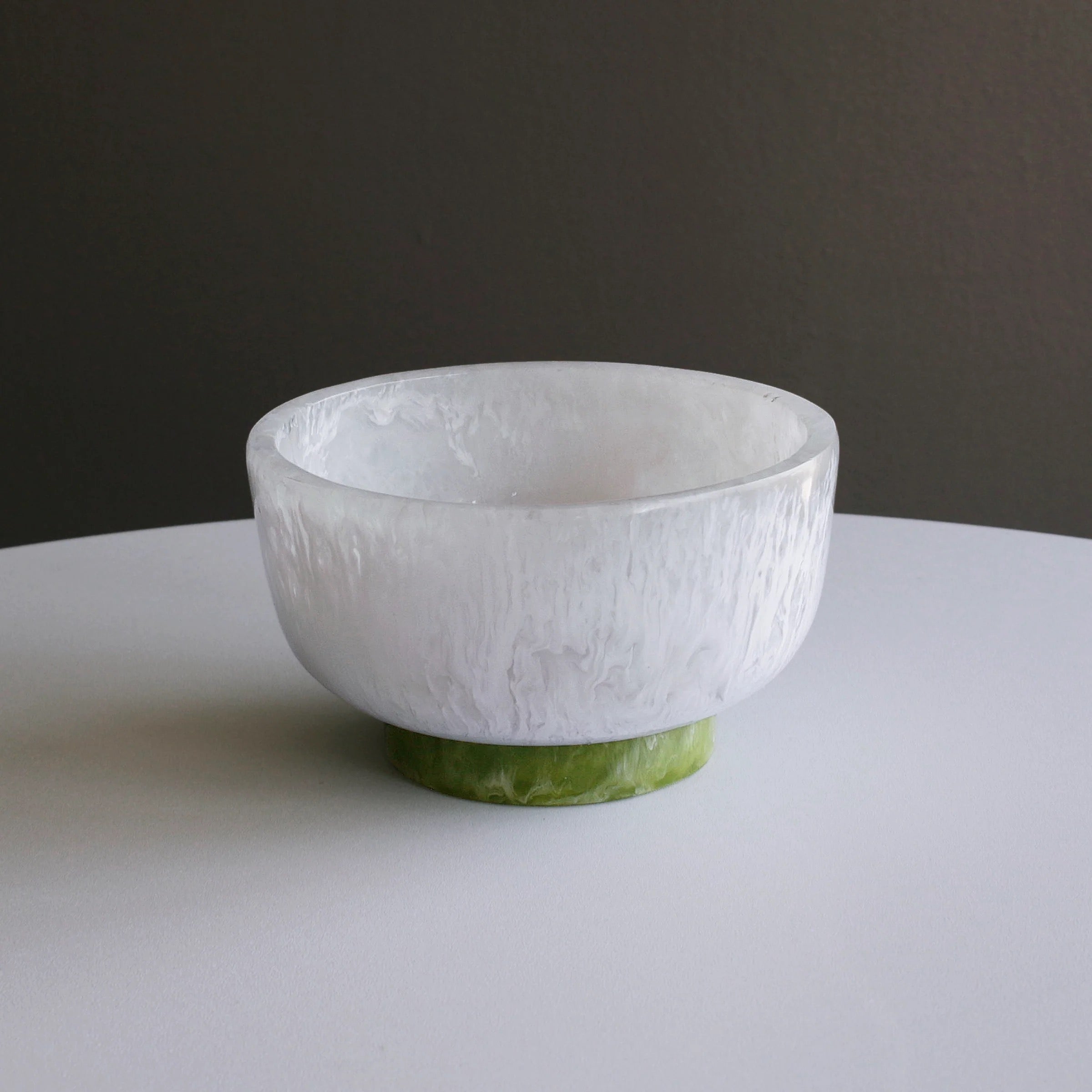 RESIN Rio Small Round Bowl with Base- White with Green