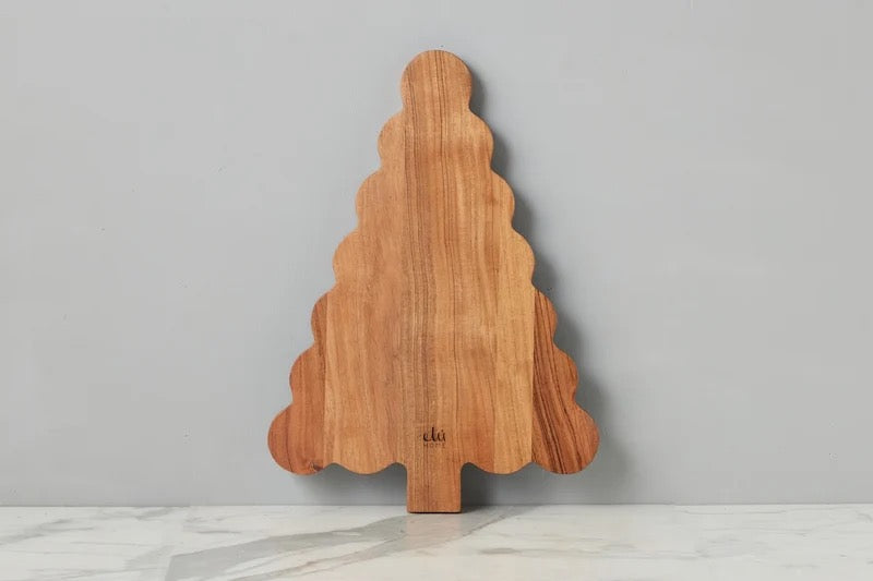 Scalloped Tree Cutting Board