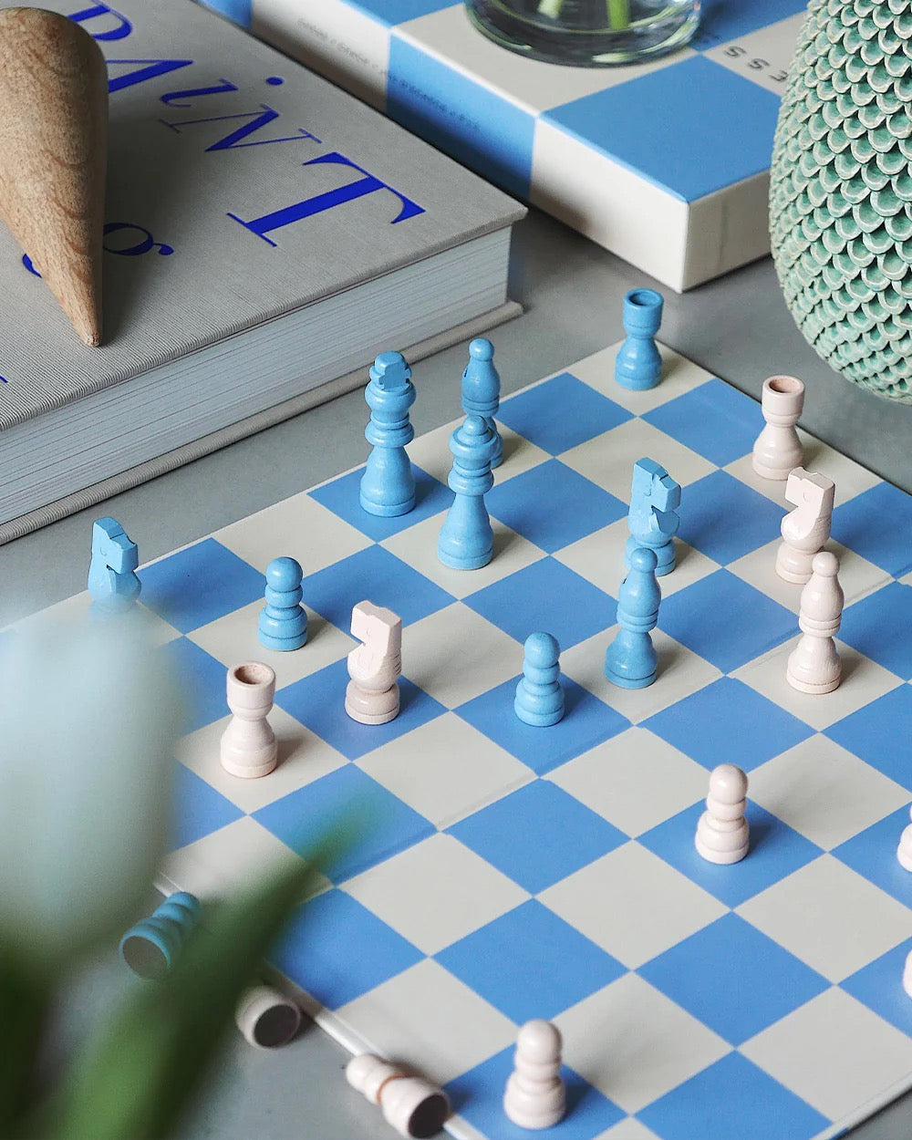 CHESS, Play