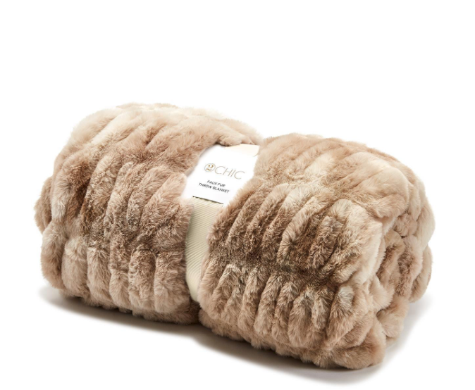 Marbled Faux Fur Throw