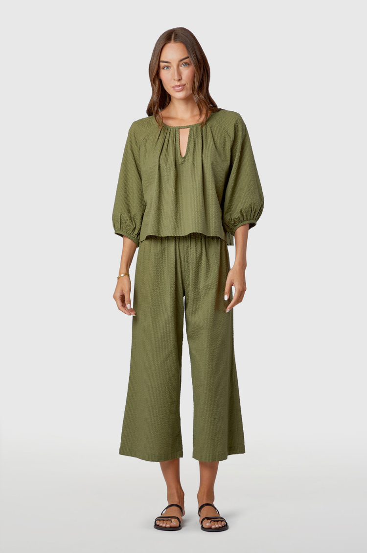 Travel Top, Chive