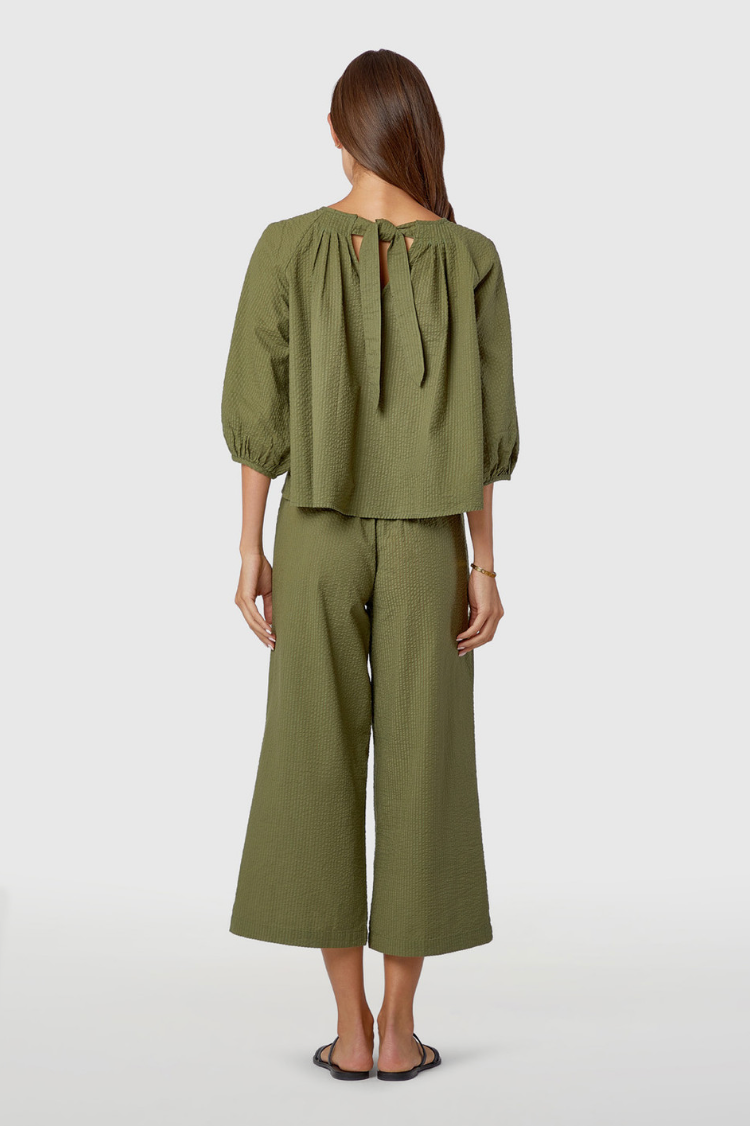 Travel Top, Chive
