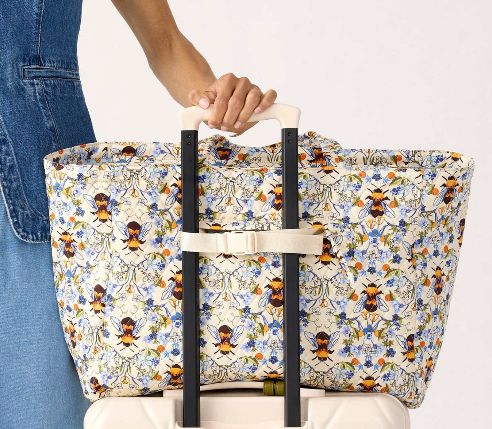 Vera Bradley Knollton Tote Bag Garden Paisley