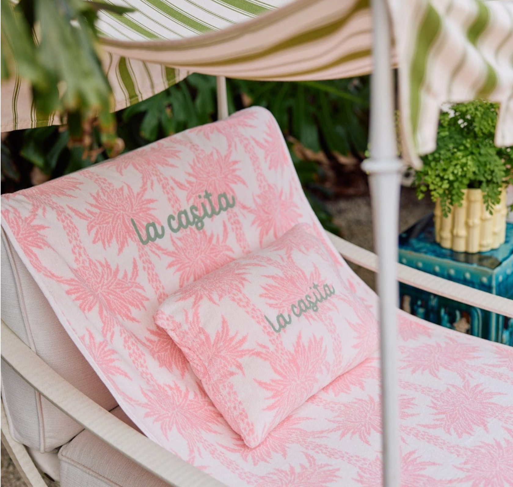 Pool Lounge Cover