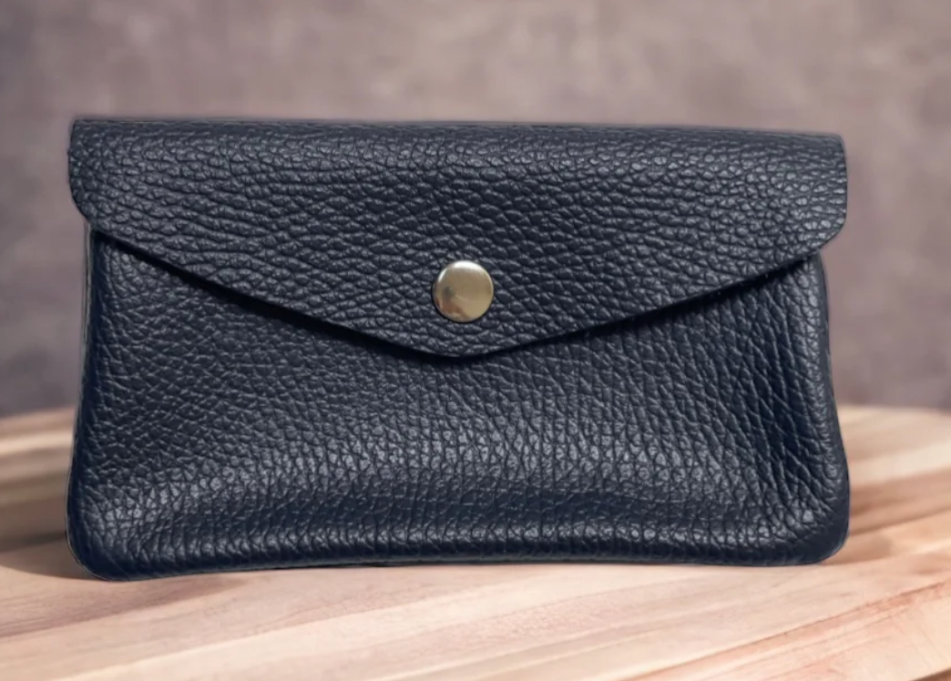 Large Pebble Wallet (fits cell phone)